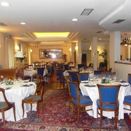 Hotel Villa Savoia Турин Екстер'єр фото