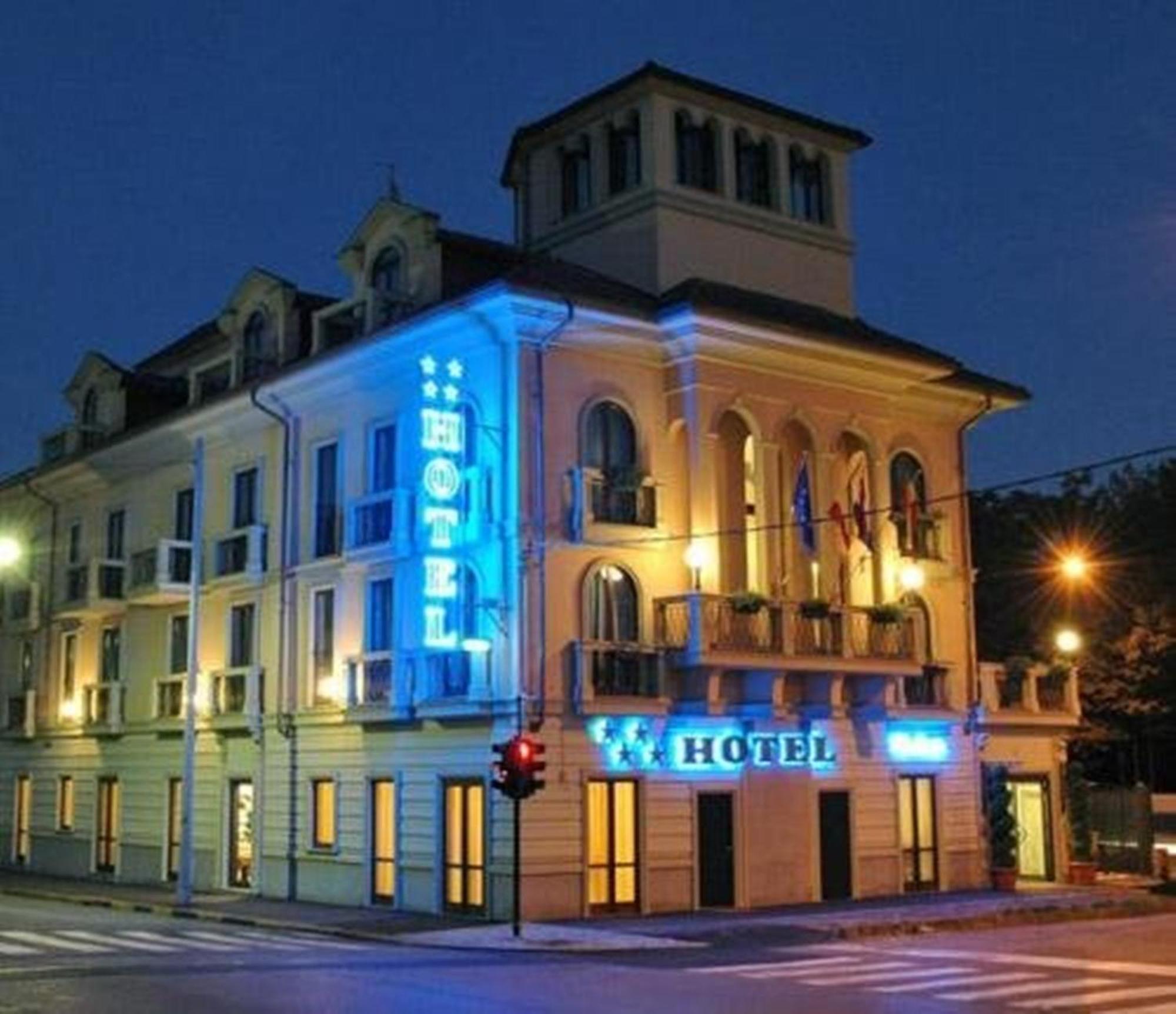 Hotel Villa Savoia Турин Екстер'єр фото