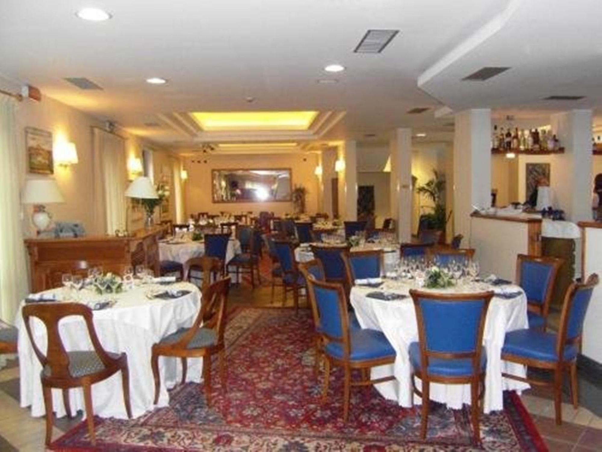 Hotel Villa Savoia Турин Екстер'єр фото