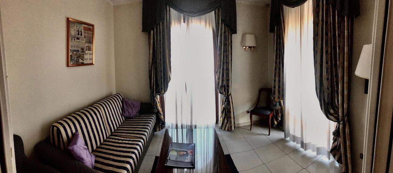 Hotel Villa Savoia Турин Екстер'єр фото